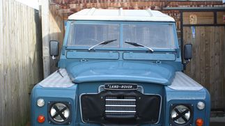 Picture of 1975 Land Rover 109" - 4 Cyl  Petrol