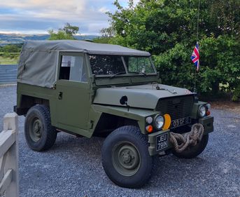 Picture of 1975 Land Rover 88 inch Lightweight