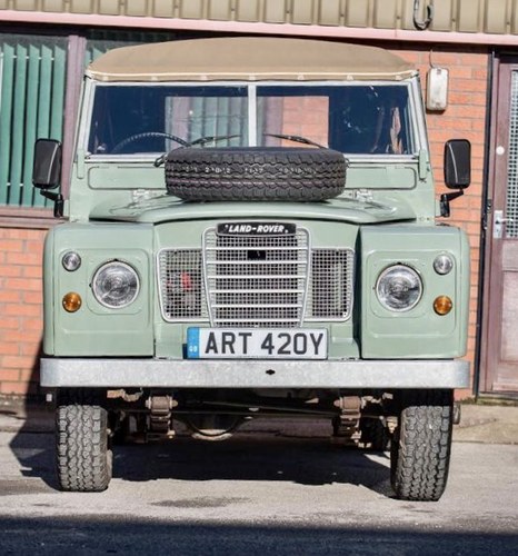 1982 Land Rover 88" - 4 Cyl