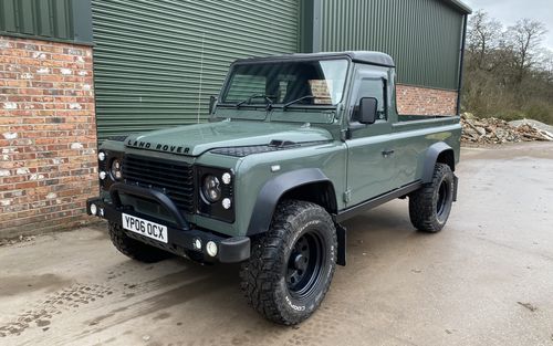 2006 Land Rover Defender 110 County Td5 (picture 1 of 23)