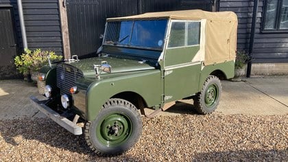 Land Rover Series 1 80" Lights Behind the Grille