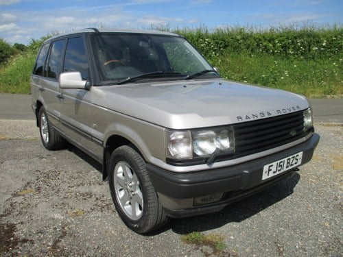 2001 Land Rover Range Rover 4.6 Vogue. Stunning. VENDU