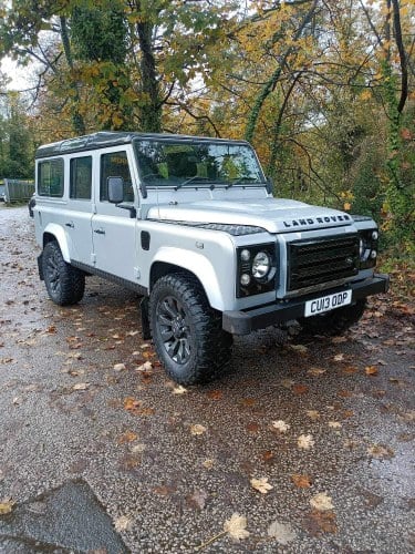 2013 DEFENDER 110 COUNTY XS 7 SEATER For Sale