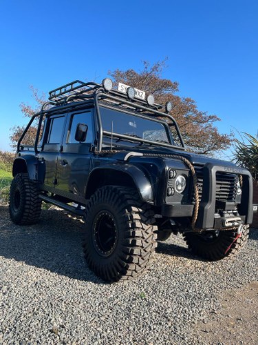 2007 land rover defender 110 d/c p-u