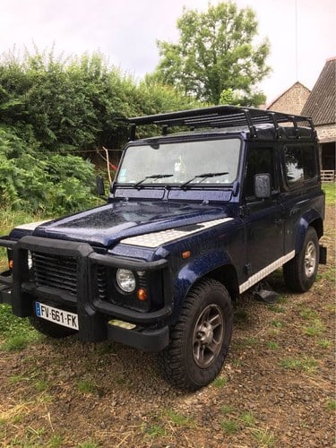 2004 Land Rover Defender 90