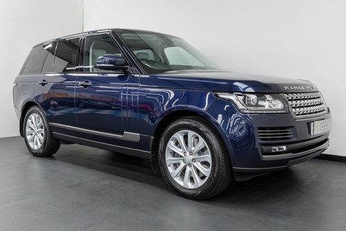 RANGE ROVER VOGUE 4.4 SDV8 2016- JUST SERVICED BY LAND ROVER Kaufen Bei