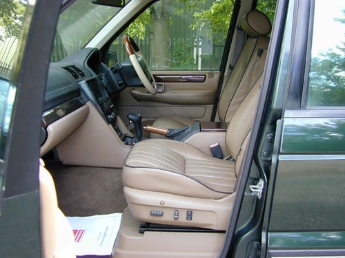 2002 Land Rover Range Rover - 8
