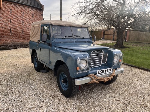 1981 Land Rover Series 3 soft top , petrol new chassis For Sale