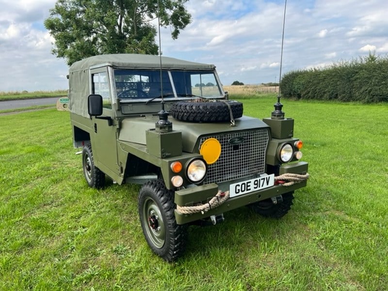 Land Rover® Lightweight RESERVED