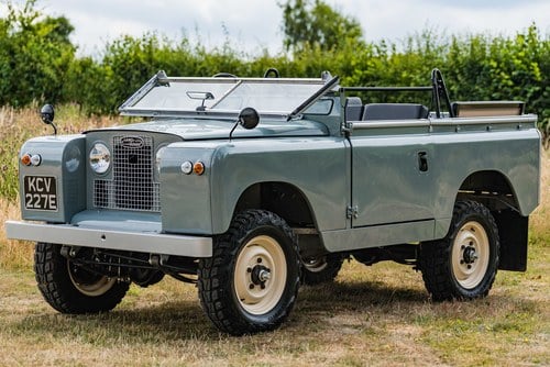 1967 LandRover Series 2a - full restoration Kaufen Bei