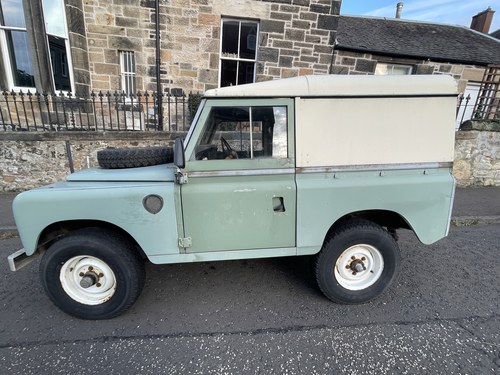 1984 Land Rover 88" - 4 Cyl