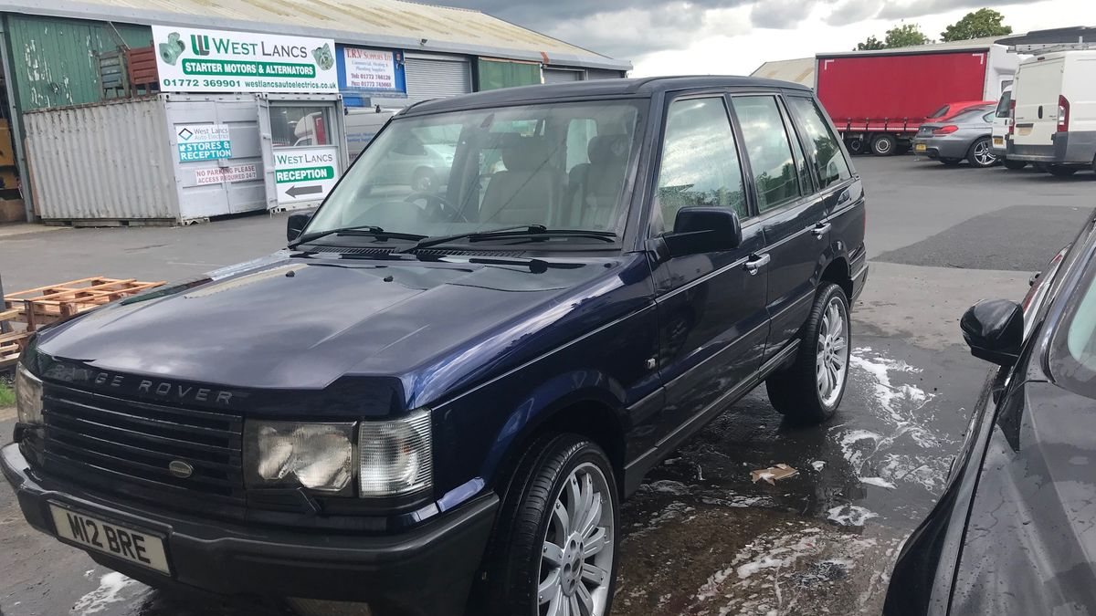 Land Rover Range Rover 98 1998 Land Rover Range Rover Blue Automatic Right Hand Drive in Preston ...