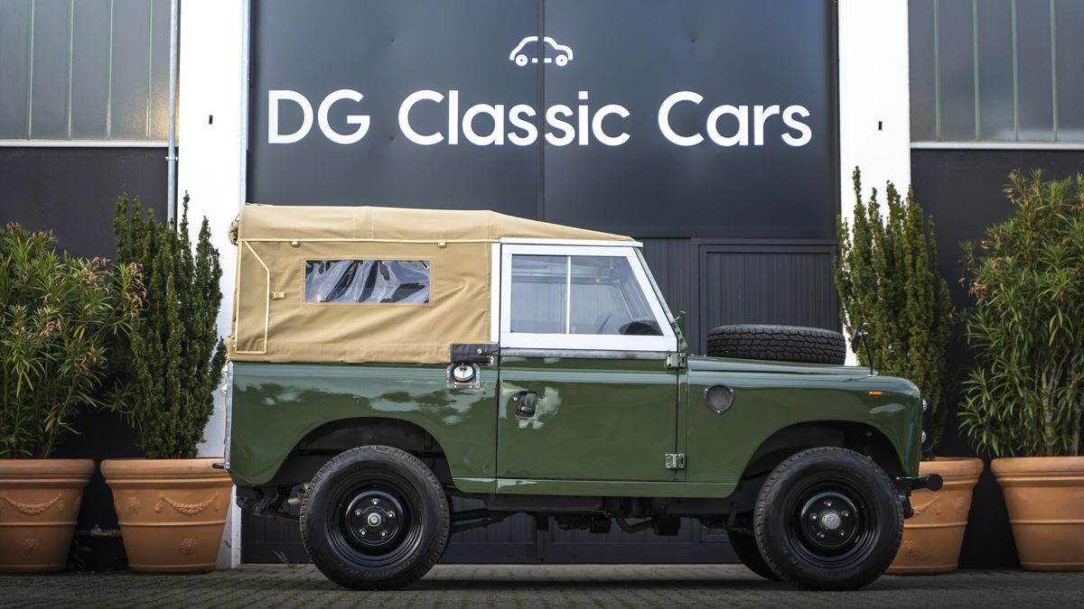 1974 Land Rover Series 3 in Italy - For Sale | Car & Classic