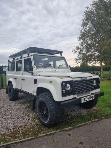 2005 Land Rover Defender 110 Td5 County