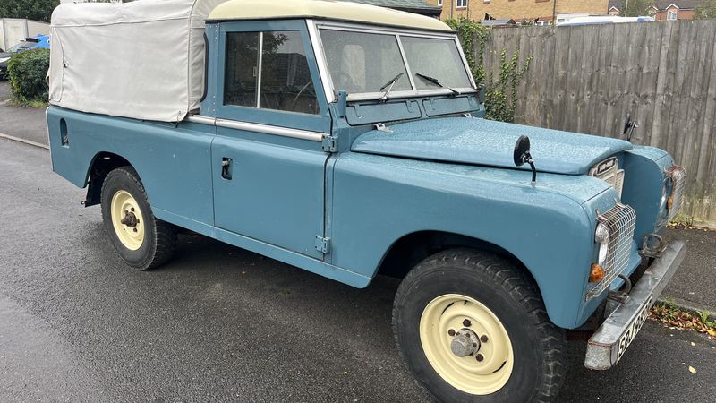 1977 Land Rover 109