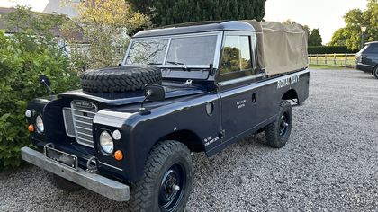 Picture of 1977 Land Rover Series 3 109 27k miles only Total restoratio