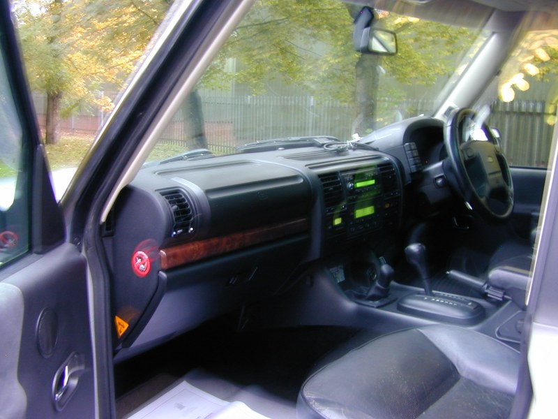 2003 Land Rover Discovery - 7