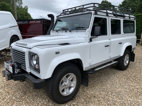 2016 Land Rover Defender 110 Xs Td D/C