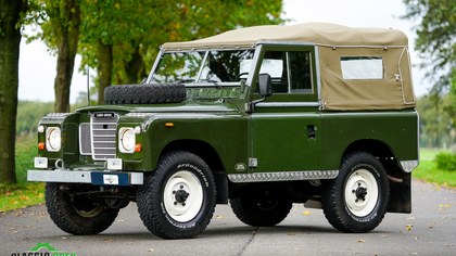 Land Rover 88 series 3 Soft-top (LHD)