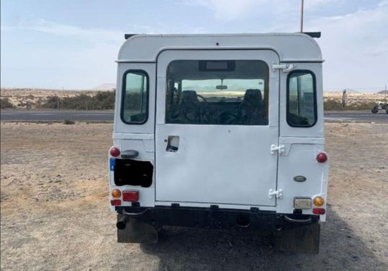 1999 Land Rover Defender - 2 1999 Land Rover Defender - 2