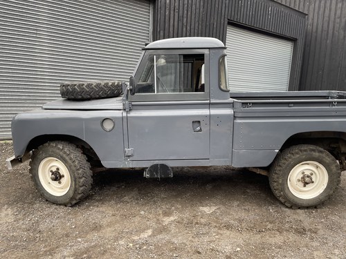 1982 Land Rover Series 3 - 9