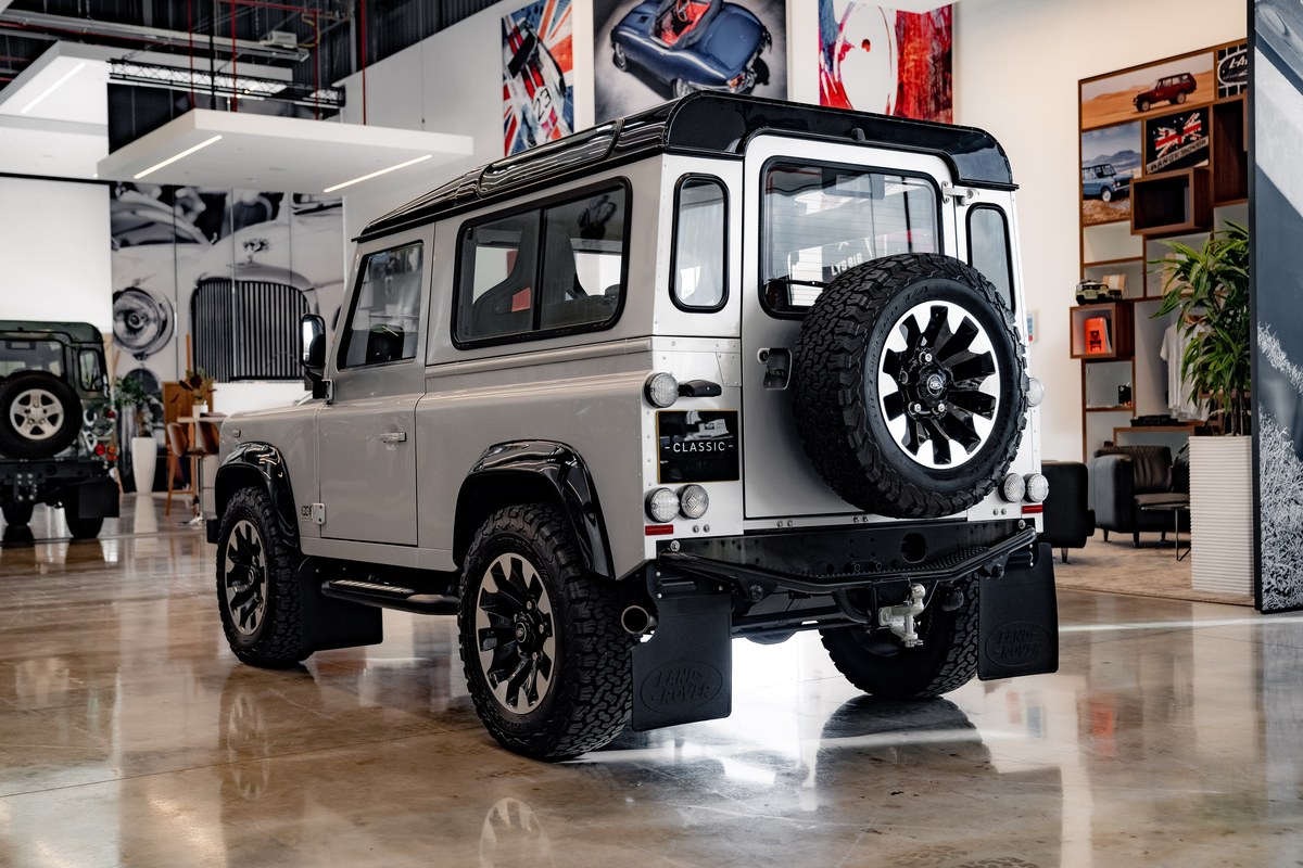 2015 Land Rover Defender Silver Automatic, 7+ speed Right Hand Drive in ...