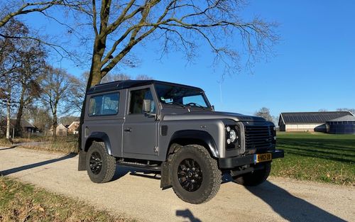 2011 Land Rover Defender 90 2.4TD X-Tech (picture 1 of 15)