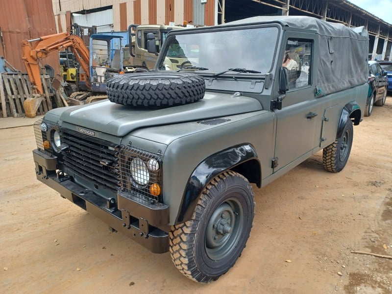 1990 Land Rover Defender - 1 1990 Land Rover Defender - 1