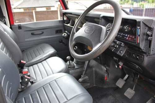 1992 Land Rover Defender - 6