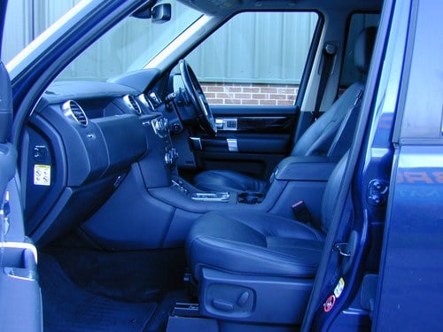 2012 Land Rover Discovery - 8