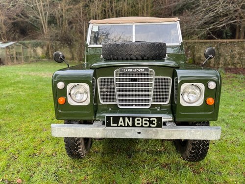 1976 Land Rover Series 3 - 2