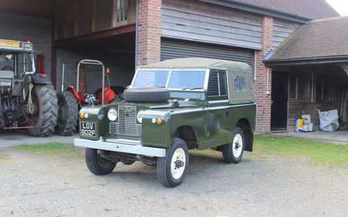 1968 Land Rover Series II (picture 1 of 7)