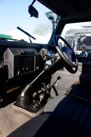 1995 Land Rover Defender - 6