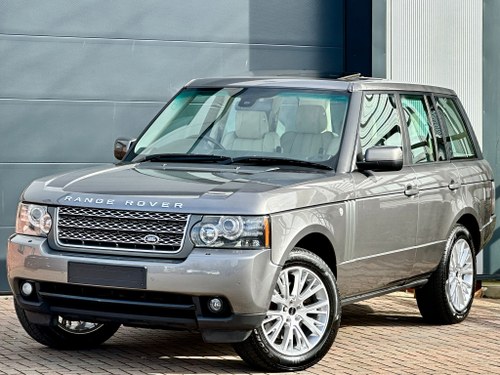 2010 Land Rover Range Rover Vogue
