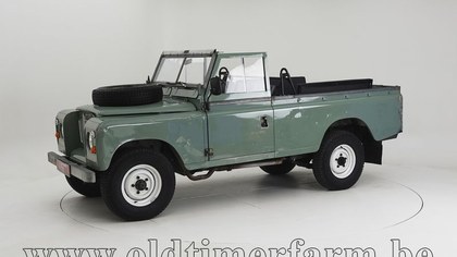 Land Rover Model Series 3 109 6 Cylinder '78 CH404c