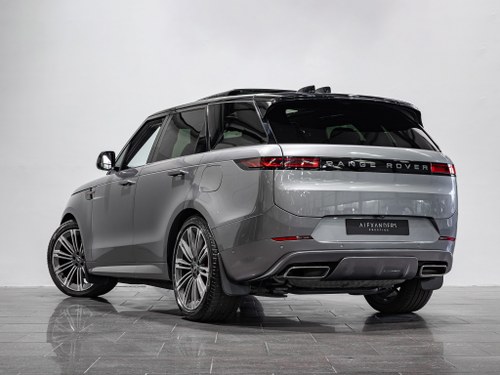 2023 Land Rover Range Rover Sport - 3
