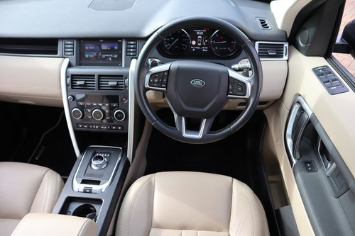 2015 Land Rover Discovery Sport - 2