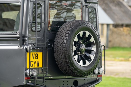 2019 Land Rover Defender - 8