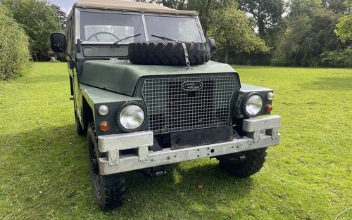 1974 Land Rover Lightweight (picture 1 of 8)