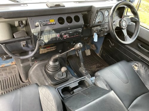 1996 Land Rover Defender - 9