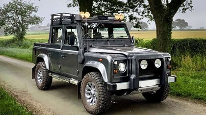 2002 Land Rover Defender 110 TD5 Double-Cab