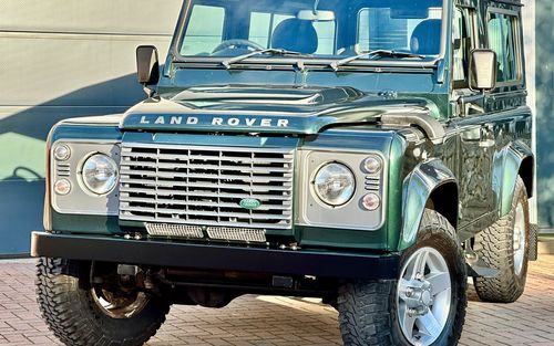 2011 Land Rover Defender 90 (picture 1 of 28)