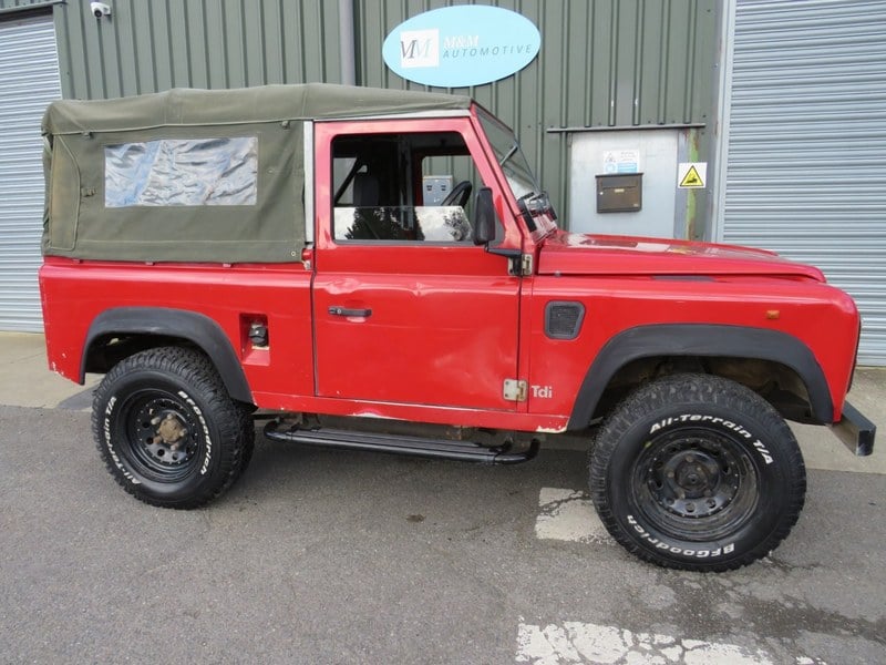 1999 (T) Land Rover 90 DEFENDER TDI SHORT WHEEL BASE 90 4WD