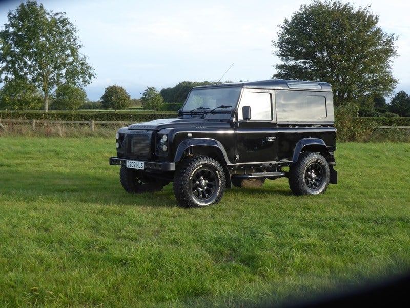 Land Rover Defender 90 Turbo Diesel 4WD 5 Speed
