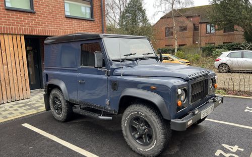 2008 Land Rover Defender L316 90 (picture 1 of 9)