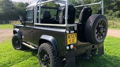 Land Rover Defender 90, TD5, Galvanised chassis, REDUCED