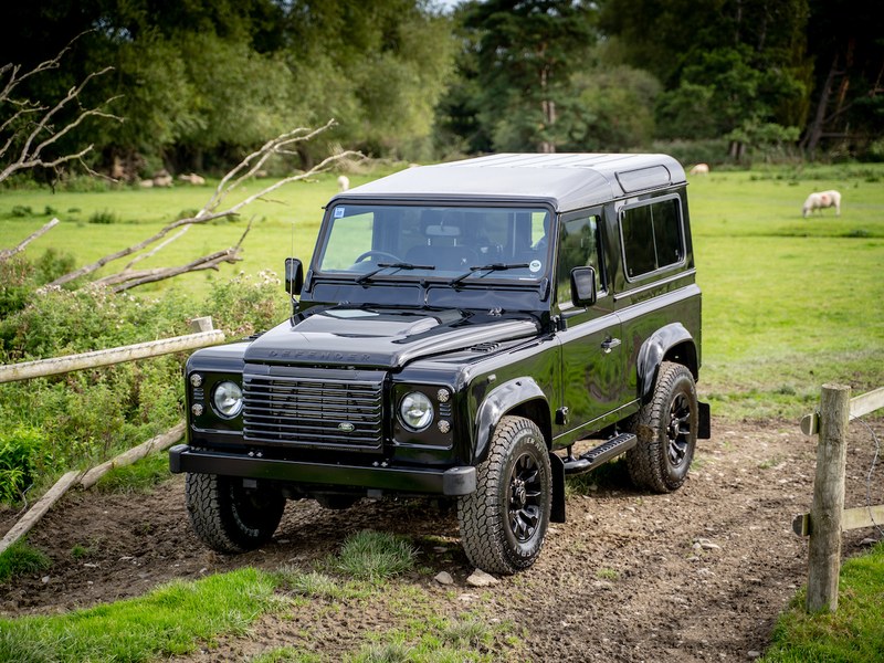 Land Rover Defender 90 Station Wagon 2015 Only 18,000 Miles