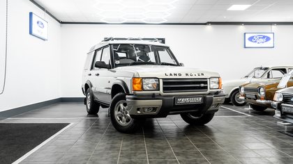 2000 Land Rover Discovery v8 Series 2 'Low Miles'