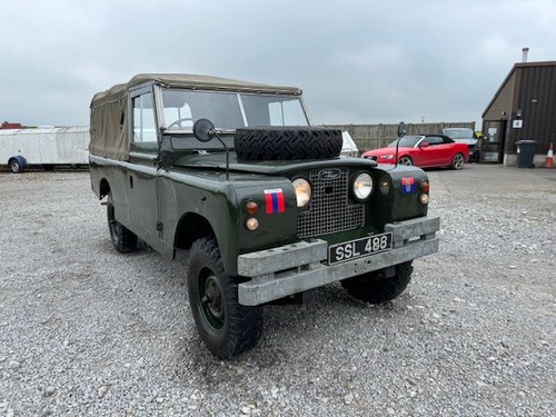 1962 Land Rover® Series 2a 109 RESERVED VENDU