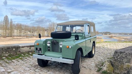 1965 Land Rover Series 2a with Overdrive